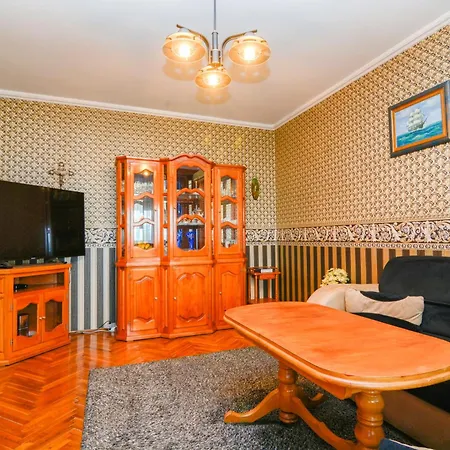 тристаен винтидж локация Apartment *