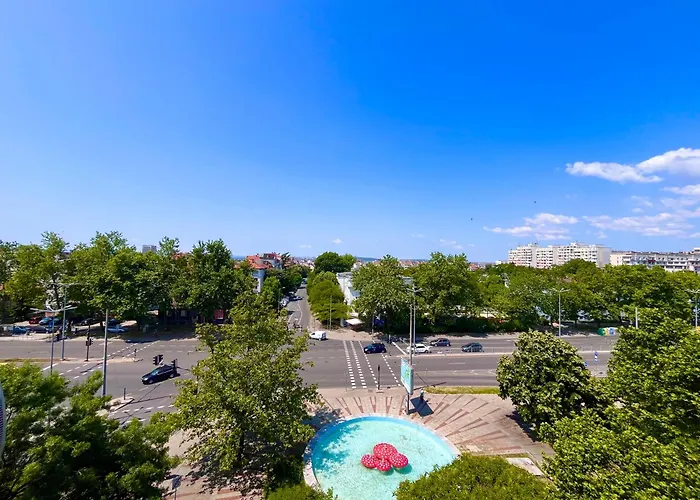 Two-bedroom Vintage Location * Burgas