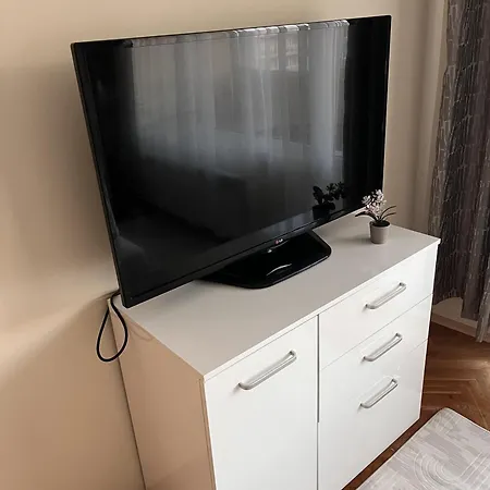 Appartement Two-bedroom Vintage Location *