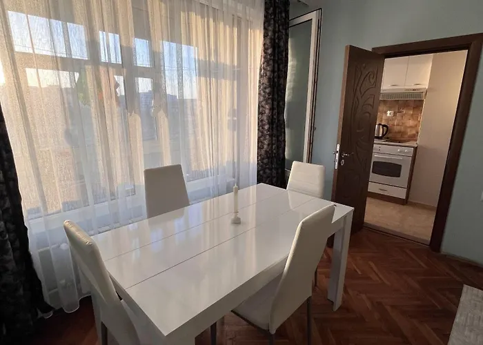 Two-bedroom Vintage Location Appartement Burgas